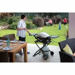 Weber Q (Q2000) LP BBQ -Hiking Gear and Packs shop BCF 365495 13 hi res