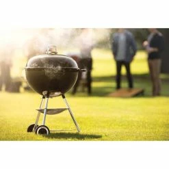 Weber Original BBQ Kettle 47cm 29 Weber Original BBQ Kettle 47cm -Hiking Gear and Packs shop BCF 583705 12 hi res