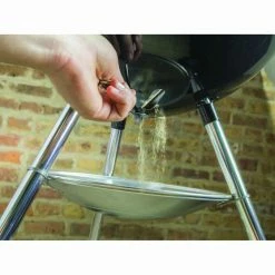 Weber Original BBQ Kettle 57cm -Hiking Gear and Packs shop BCF 583706 05 hi res