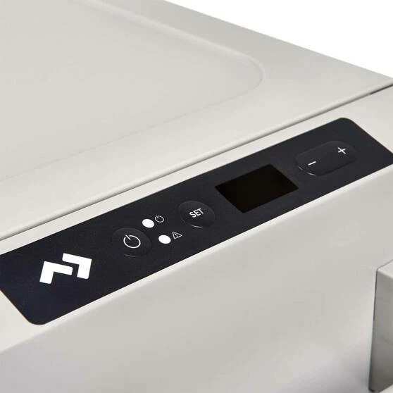 Dometic CFF45 Fridge Freezer And Cover Pack 43.5L 6 Dometic CFF45 Fridge Freezer And Cover Pack 43.5L - Image 4