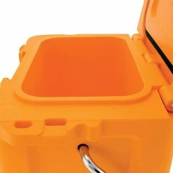 Dometic Patrol Icebox 18.8L -Hiking Gear and Packs shop BCF 616480 11 hi res