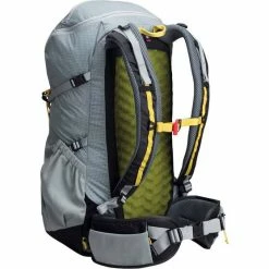 Macpac Hesper 30L S2 Backpack -Hiking Gear and Packs shop BCF 644431 05 hi res