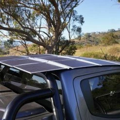 Hardkorr 200W Solar Blanket -Hiking Gear and Packs shop BCF 648829 02 hi res